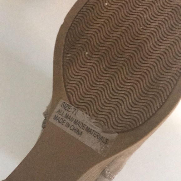 Beige Maurices 3” Heeled Ankle Boots Size 7 - Picture 4 of 4